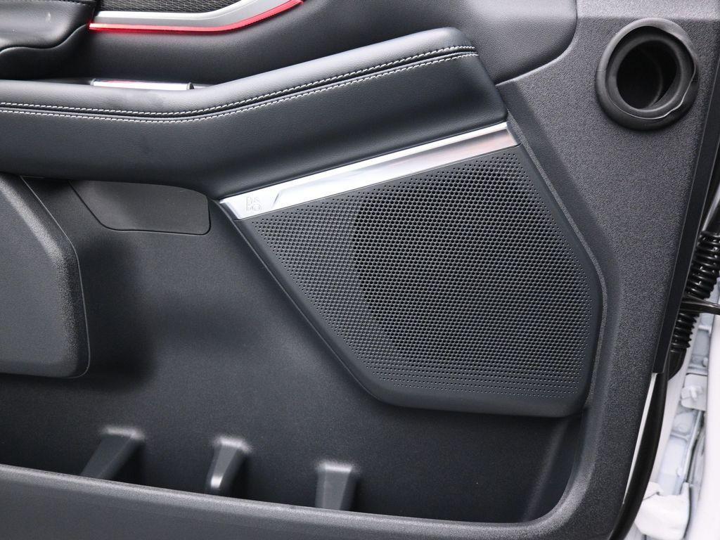 new 2025 Ford Expedition car, priced at $85,005