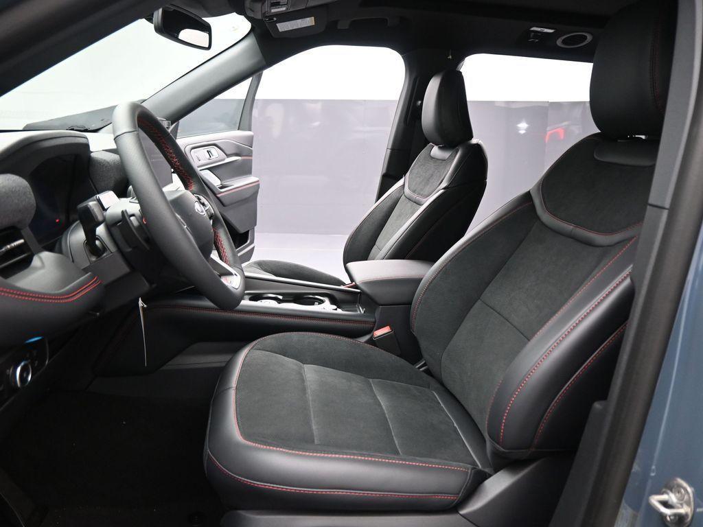 new 2025 Ford Explorer car, priced at $57,458