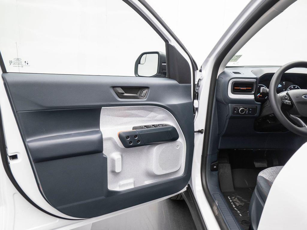 new 2024 Ford Maverick car, priced at $28,034
