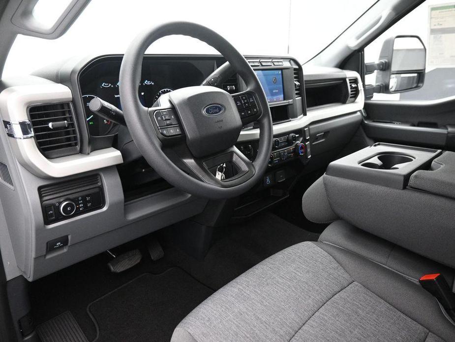 new 2024 Ford F-350 car, priced at $71,755