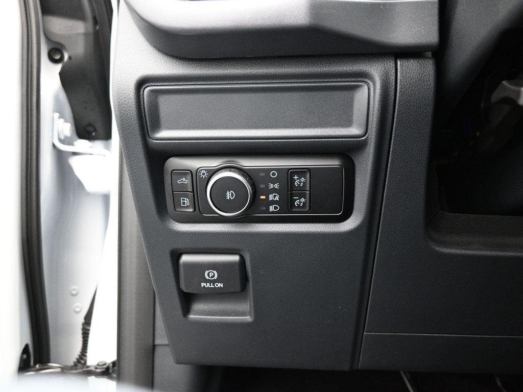 new 2025 Ford F-150 car, priced at $59,945