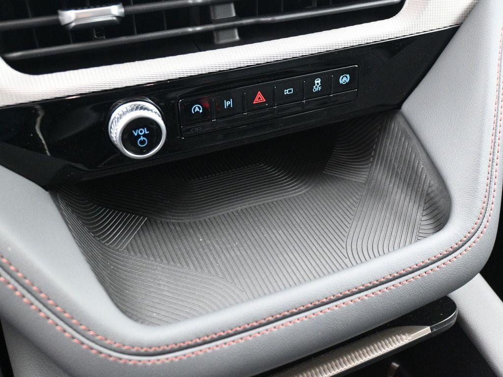 new 2025 Ford Explorer car, priced at $41,873
