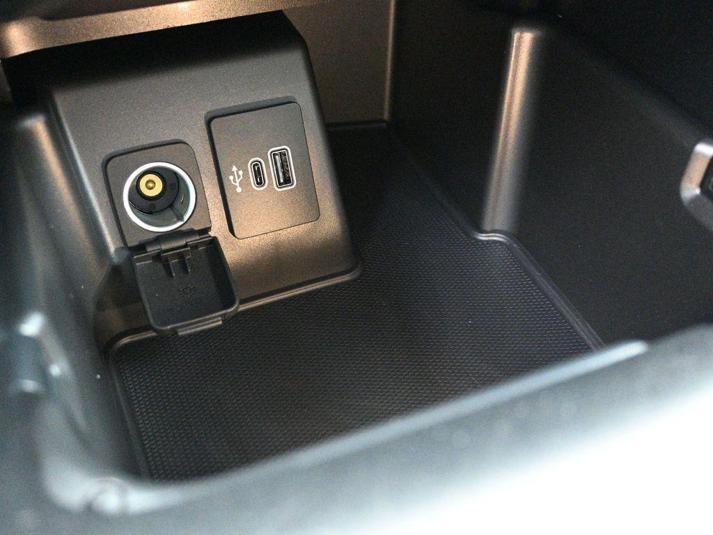 new 2025 Ford Explorer car, priced at $41,873