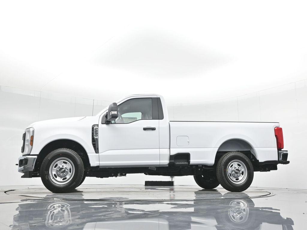 new 2024 Ford F-250 car, priced at $47,365