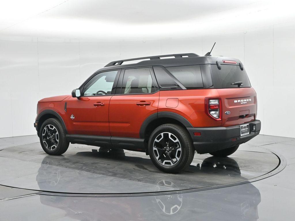 new 2024 Ford Bronco Sport car, priced at $35,992
