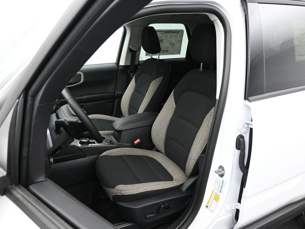 new 2025 Ford Bronco Sport car, priced at $34,185