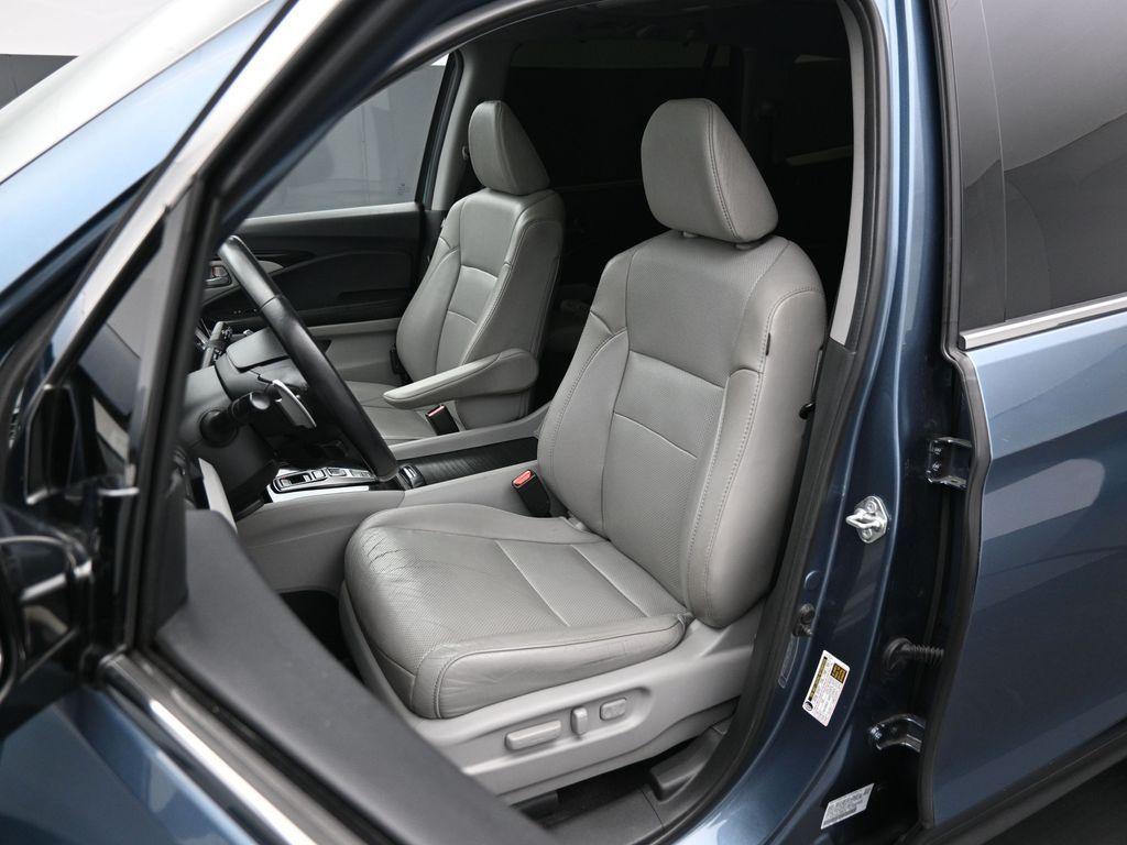 used 2017 Honda Pilot car, priced at $21,500