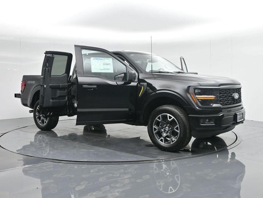 new 2024 Ford F-150 car, priced at $49,795