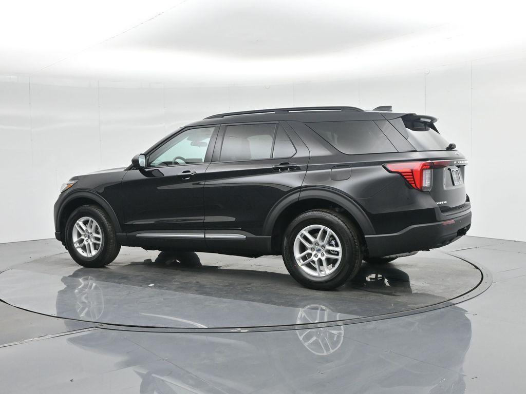 new 2025 Ford Explorer car, priced at $42,280