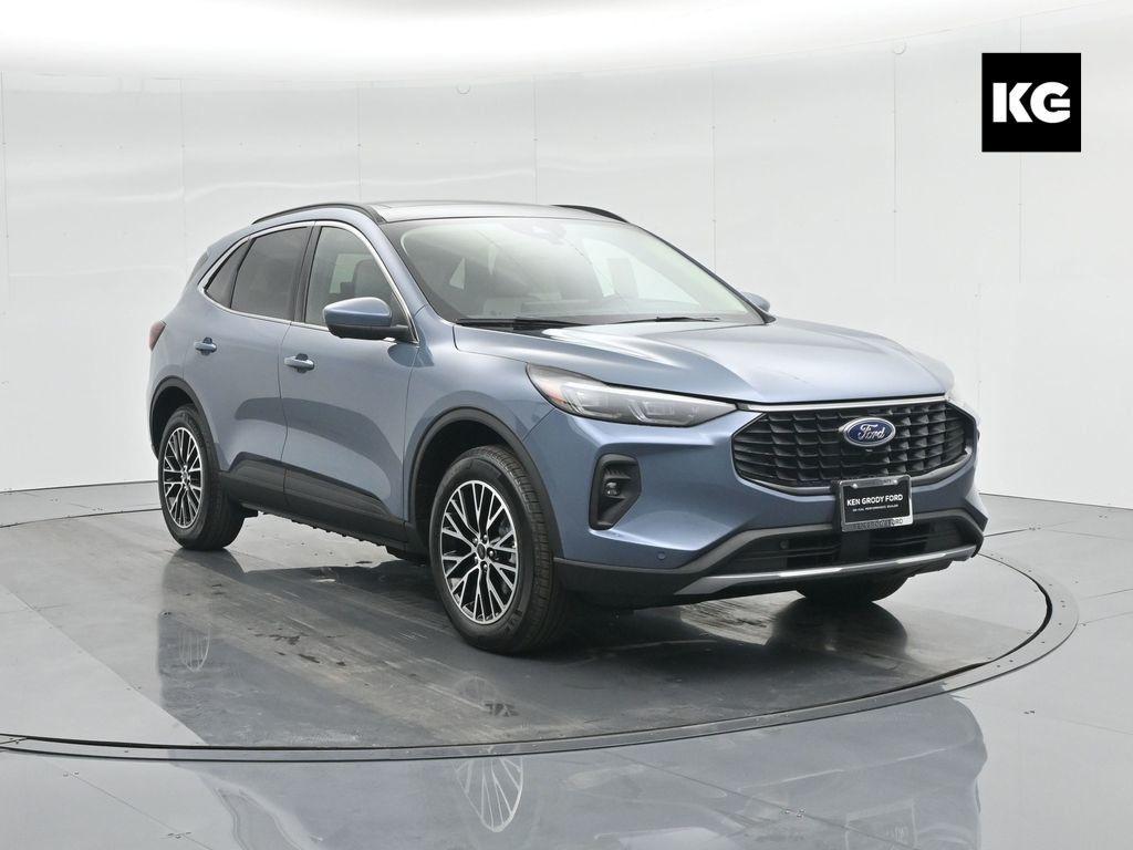 new 2025 Ford Escape car, priced at $39,655