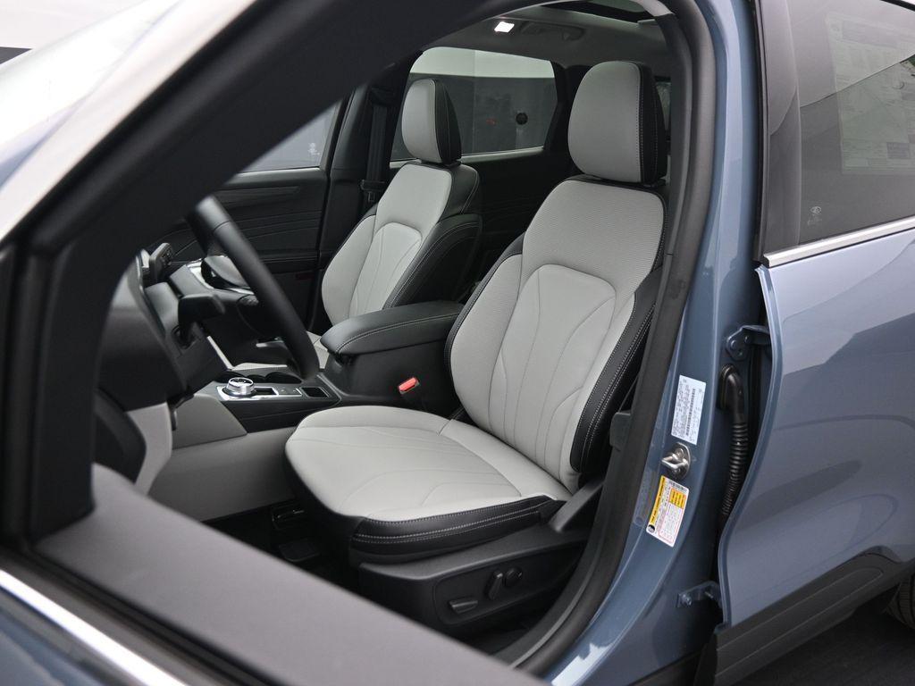 new 2025 Ford Escape car, priced at $39,655