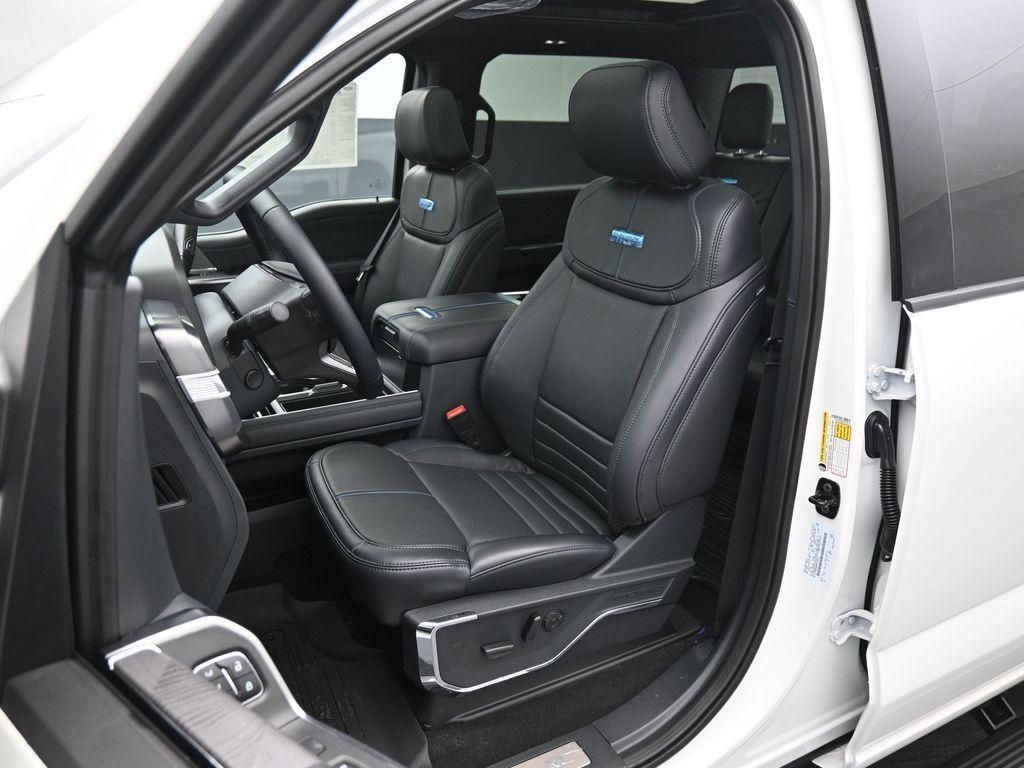 new 2025 Ford F-250 car, priced at $97,965