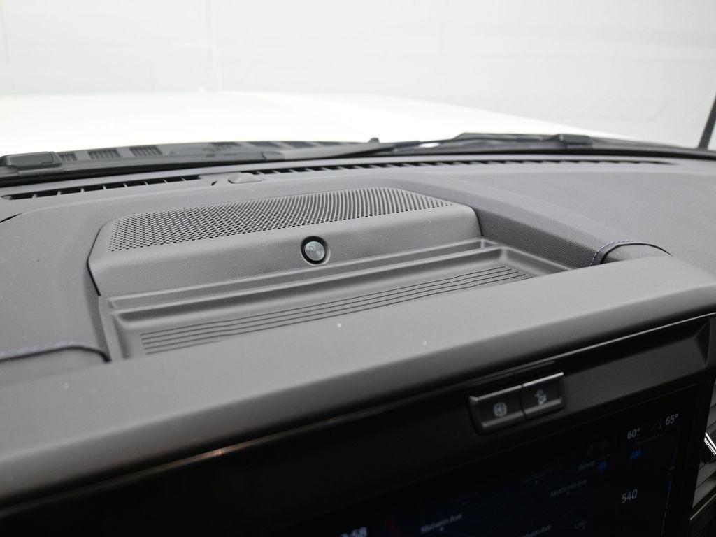 new 2025 Ford F-250 car, priced at $97,965