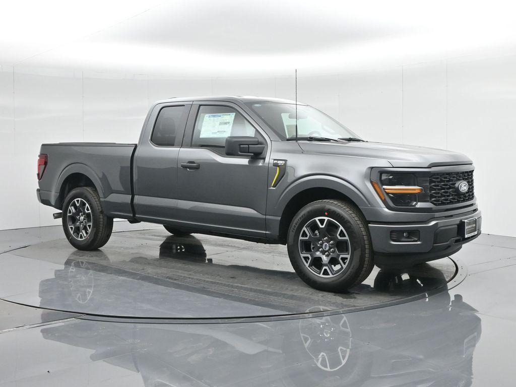 new 2025 Ford F-150 car