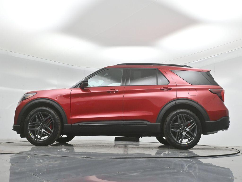 new 2025 Ford Explorer car, priced at $54,106