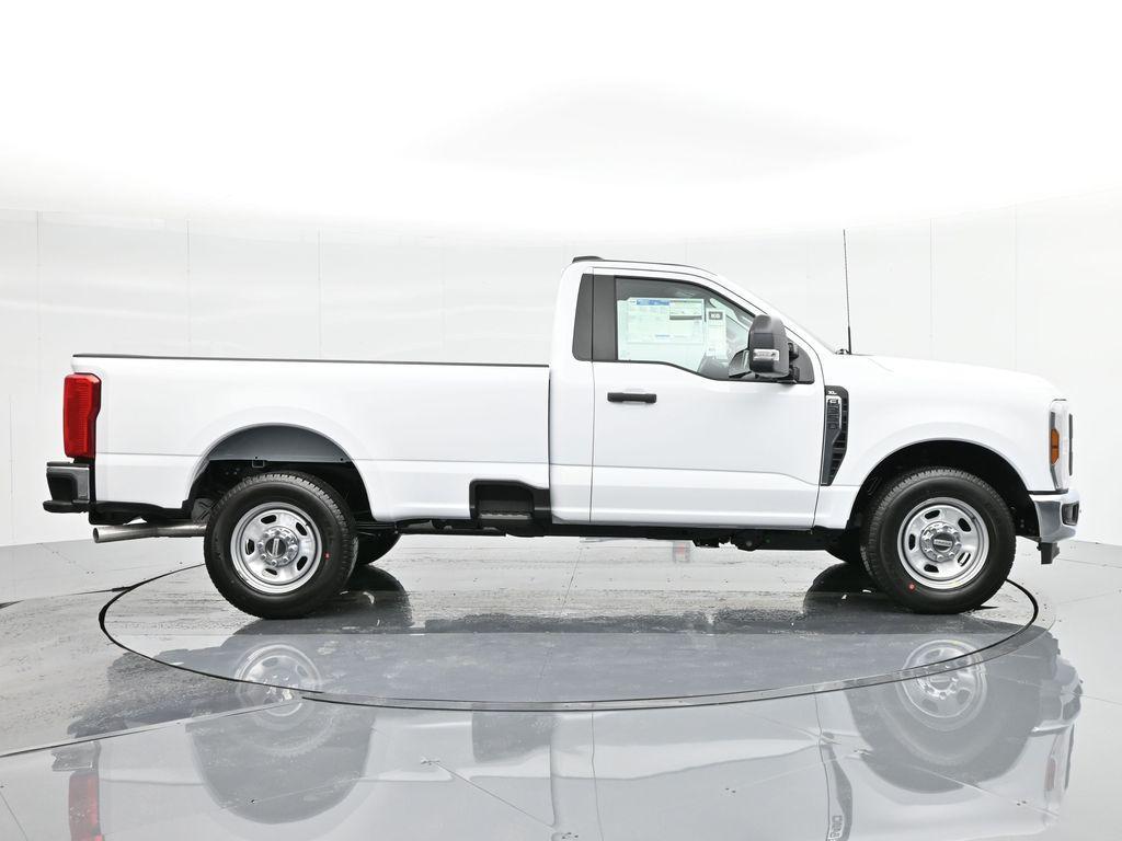 new 2024 Ford F-350 car, priced at $49,200