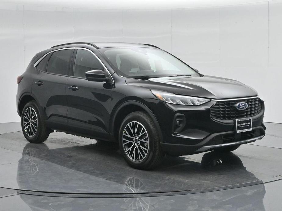 new 2024 Ford Escape car, priced at $41,995