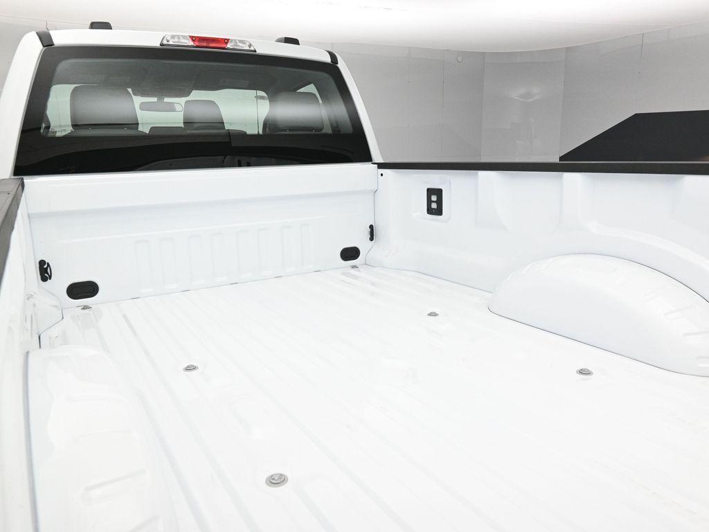new 2025 Ford F-250 car, priced at $45,395