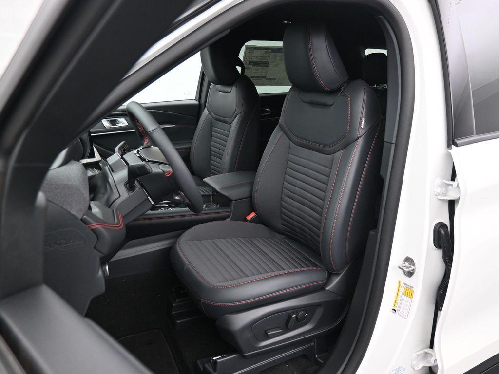 new 2025 Ford Explorer car, priced at $48,080