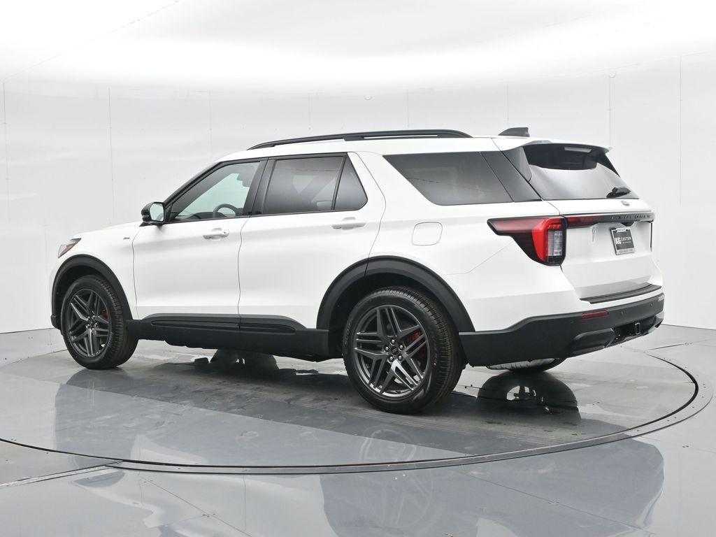 new 2025 Ford Explorer car, priced at $48,080