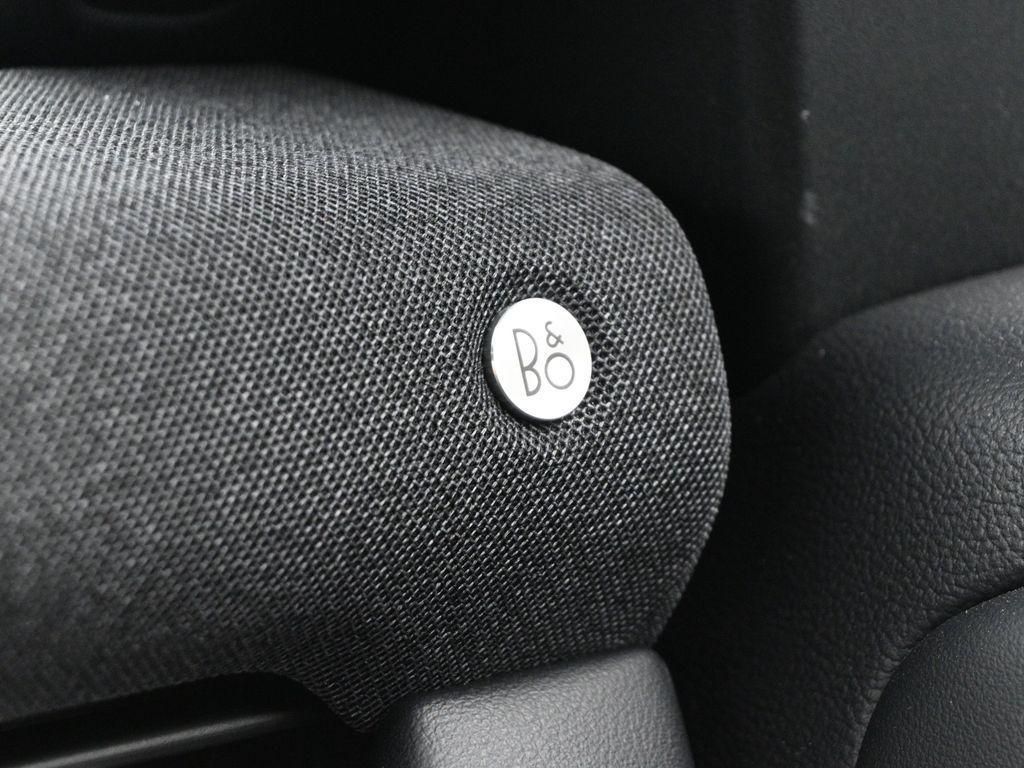 new 2025 Ford Explorer car, priced at $48,080