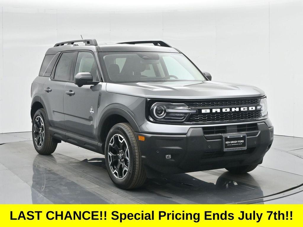 new 2025 Ford Bronco Sport car, priced at $38,092