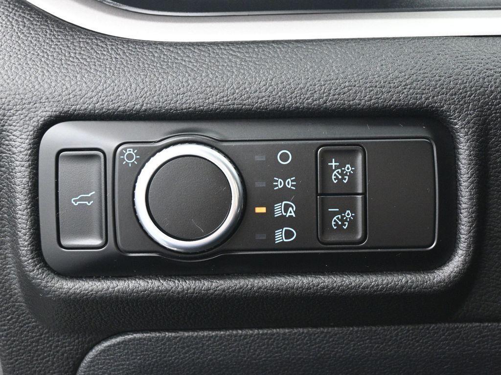 used 2023 Ford Explorer car, priced at $32,000