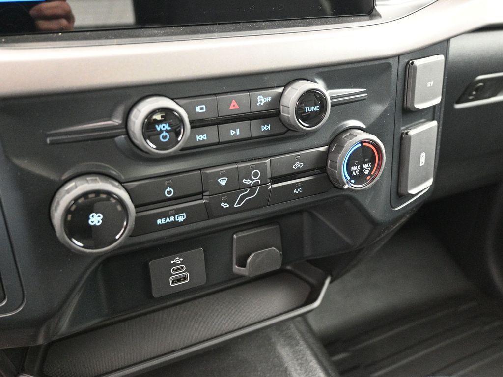 new 2025 Ford F-150 car, priced at $47,285