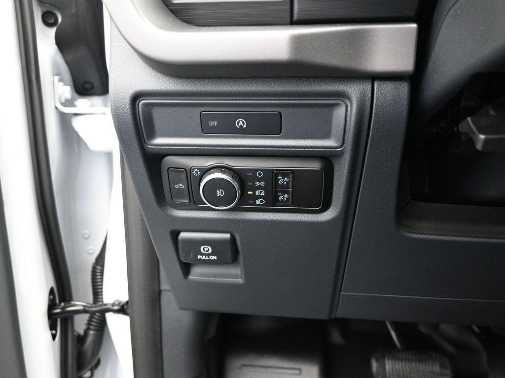 new 2025 Ford F-150 car, priced at $47,285