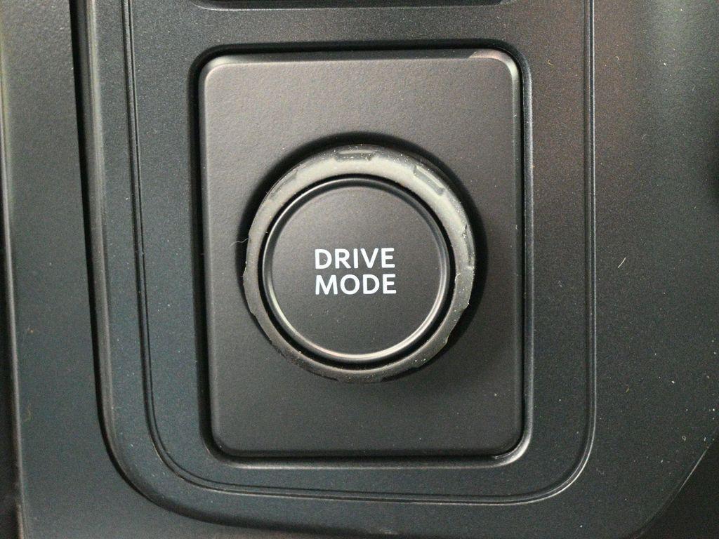 new 2025 Ford F-150 car, priced at $40,970