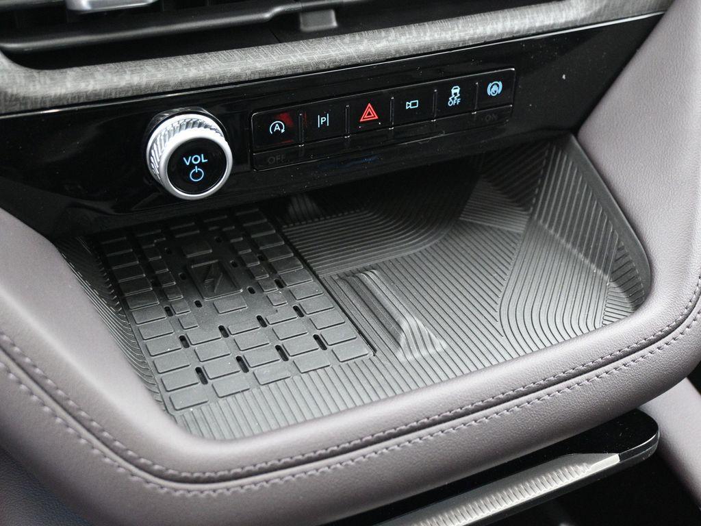 new 2025 Ford Explorer car, priced at $60,300