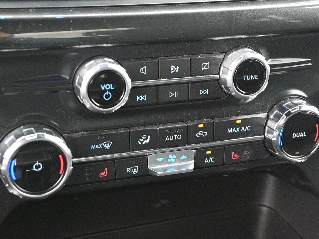 used 2022 Ford F-150 car, priced at $24,900