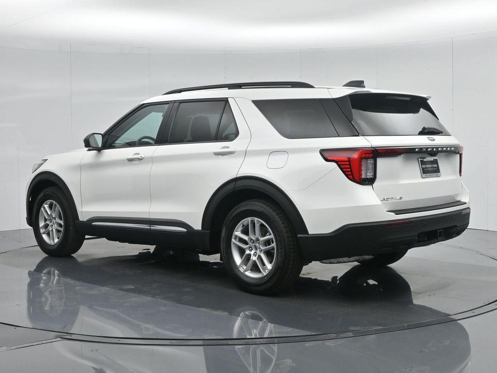 new 2025 Ford Explorer car, priced at $42,245