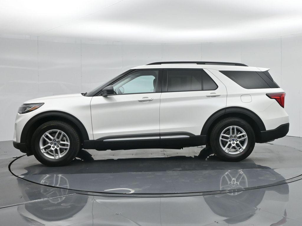 new 2025 Ford Explorer car, priced at $42,245