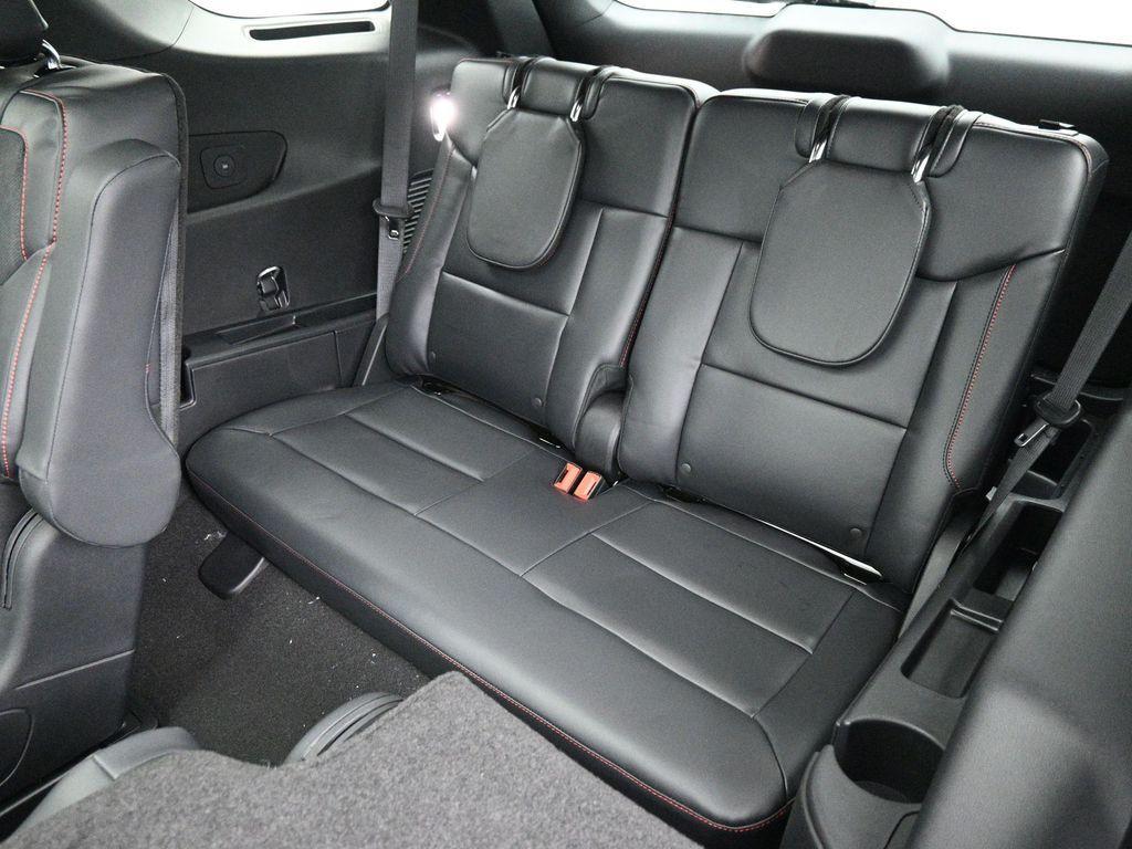 new 2025 Ford Explorer car, priced at $61,705