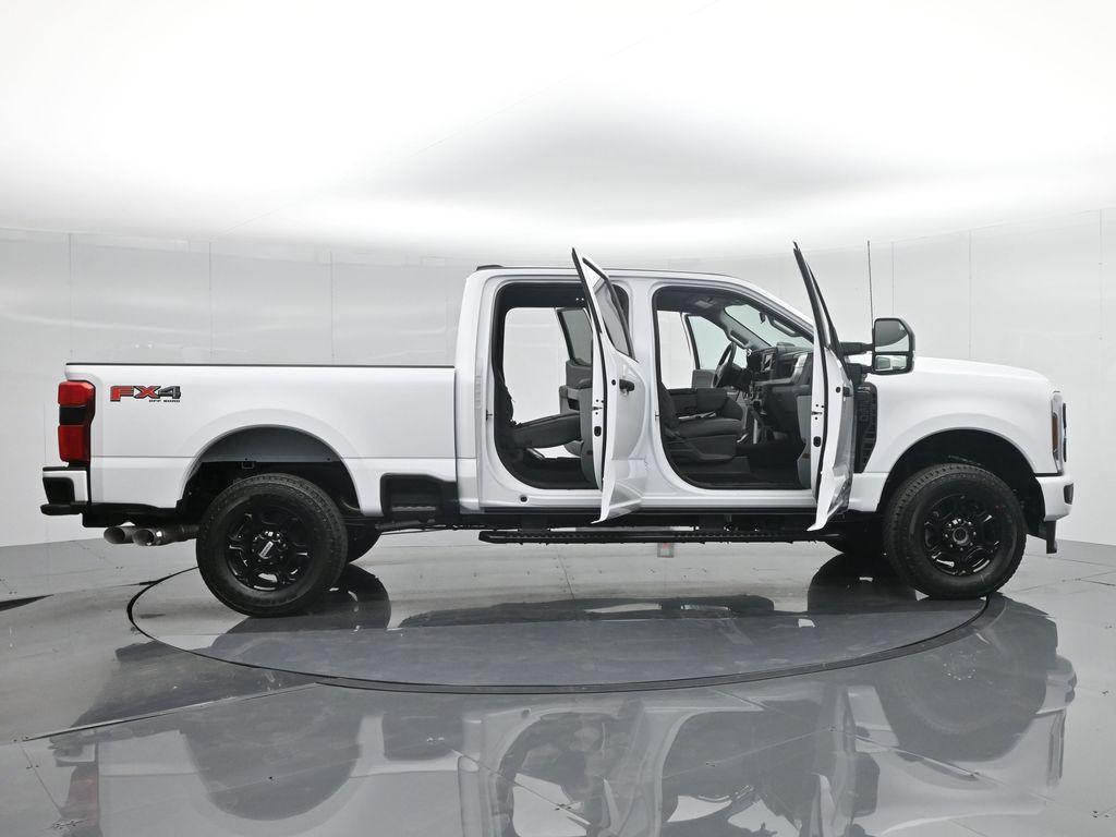 new 2024 Ford F-250 car, priced at $71,310