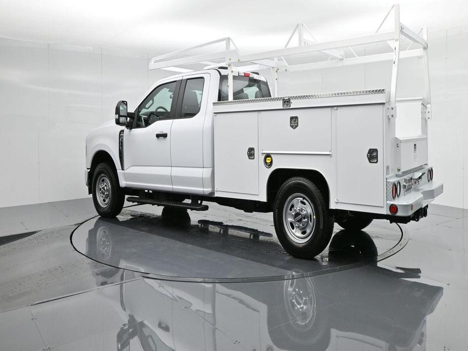 new 2024 Ford F-350 car, priced at $67,609