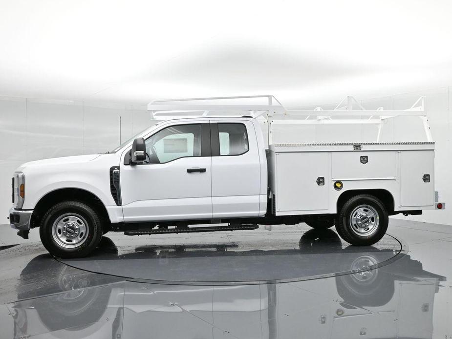 new 2024 Ford F-350 car, priced at $67,609