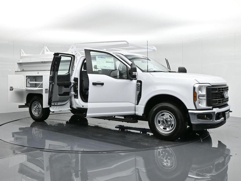 new 2024 Ford F-350 car, priced at $67,609