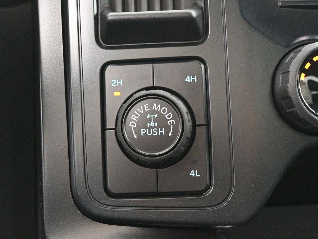 new 2025 Ford F-150 car, priced at $52,430