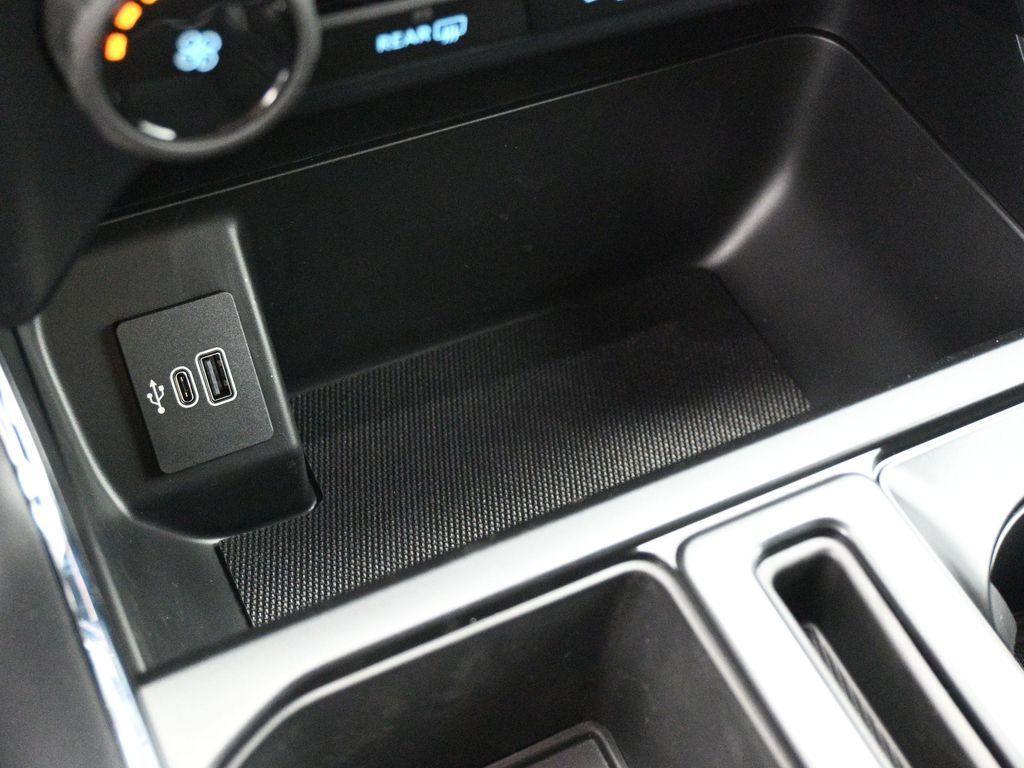 new 2025 Ford F-150 car, priced at $52,430