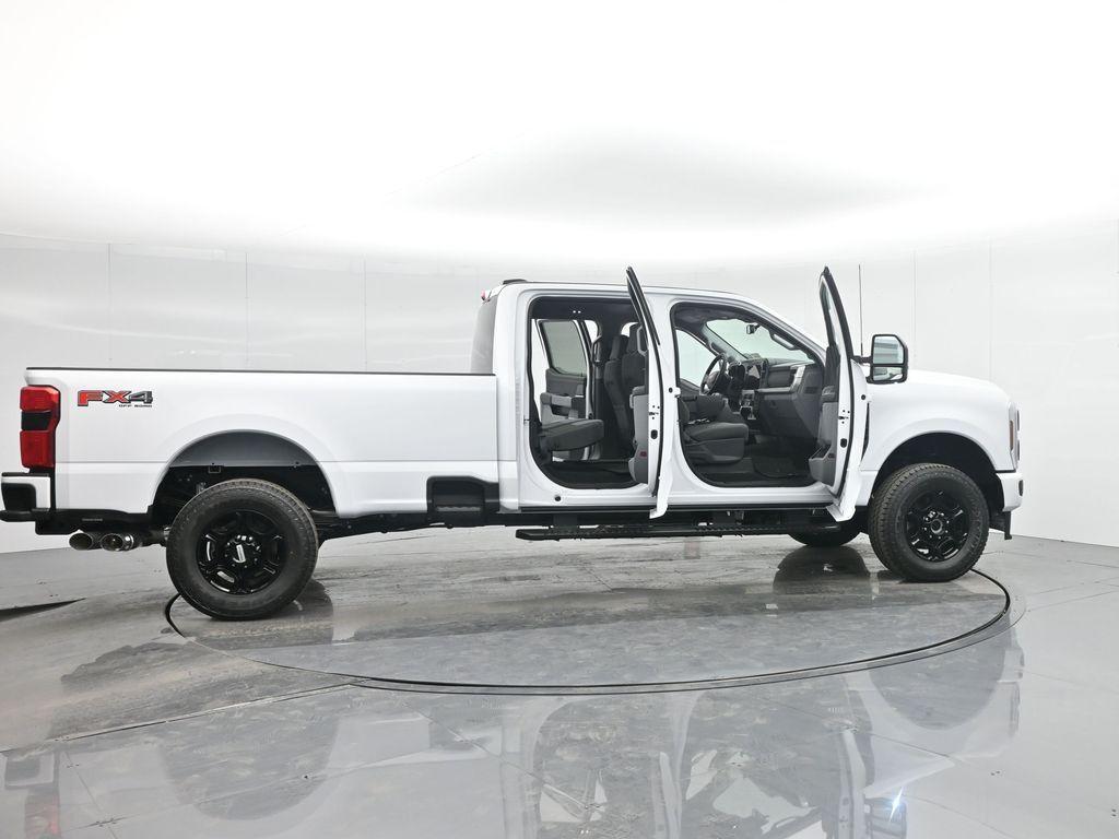 new 2024 Ford F-350 car, priced at $78,700