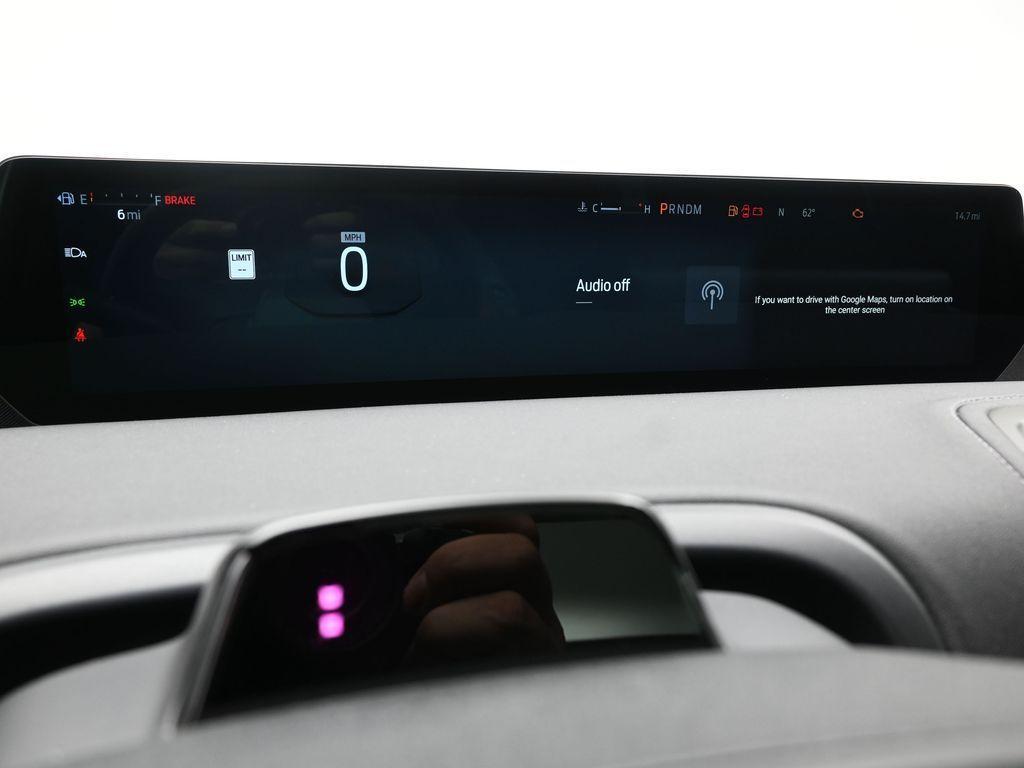 new 2025 Ford Expedition car, priced at $85,540