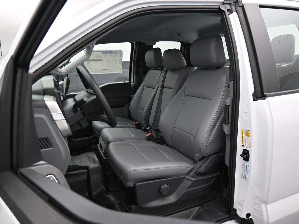 new 2024 Ford F-350 car, priced at $54,358