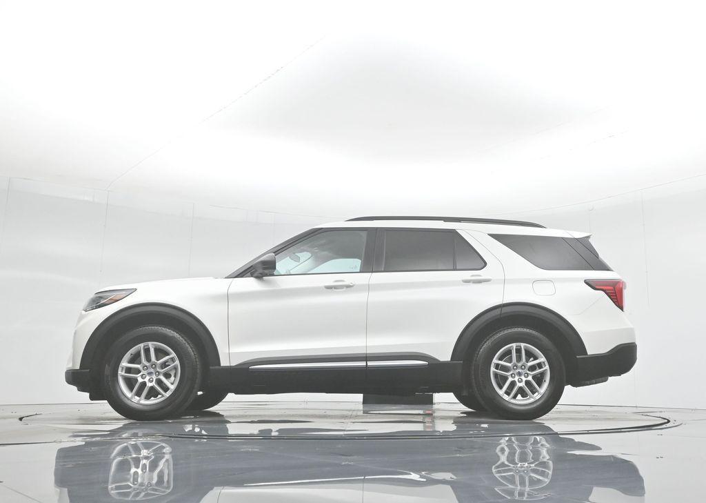 used 2025 Ford Explorer car, priced at $38,000
