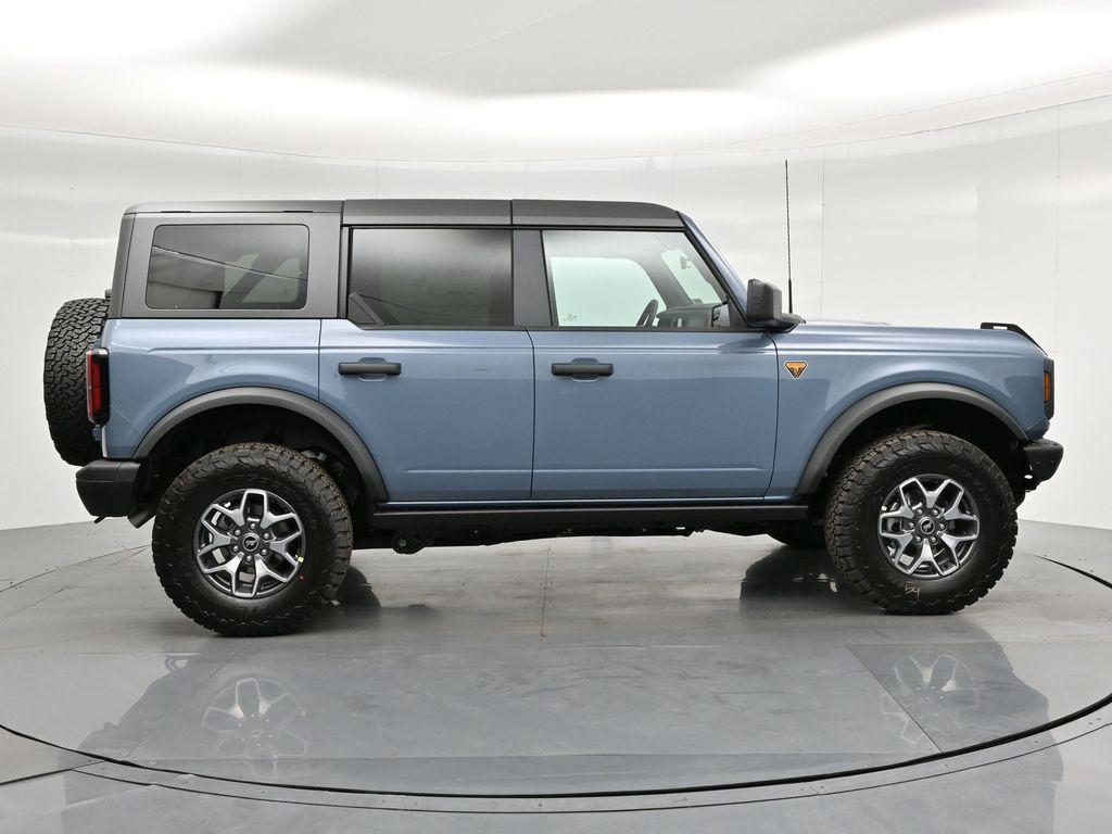 new 2024 Ford Bronco car, priced at $59,610