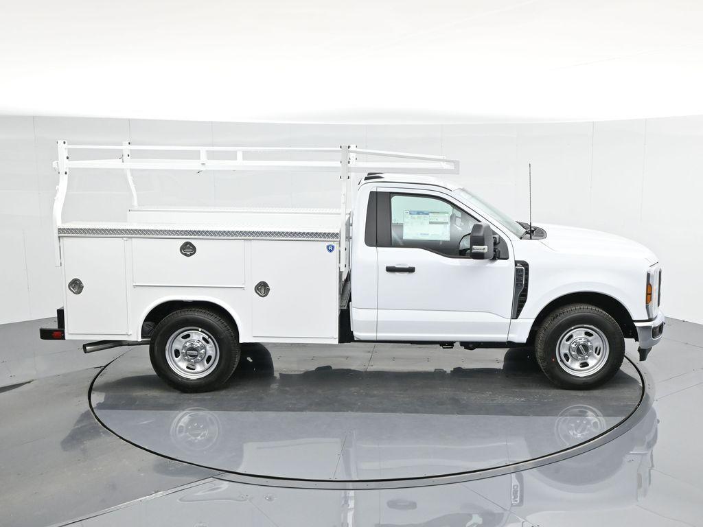 new 2024 Ford F-350 car, priced at $54,924