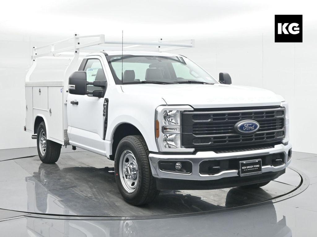 new 2024 Ford F-350 car, priced at $61,614