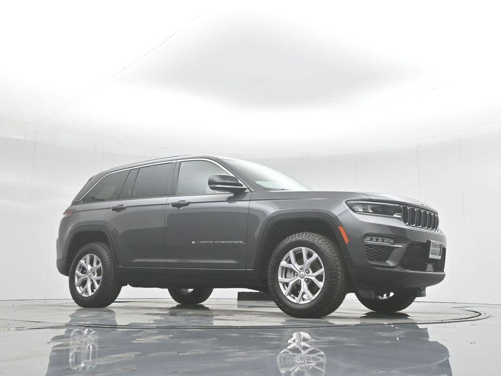 used 2022 Jeep Grand Cherokee car, priced at $24,800