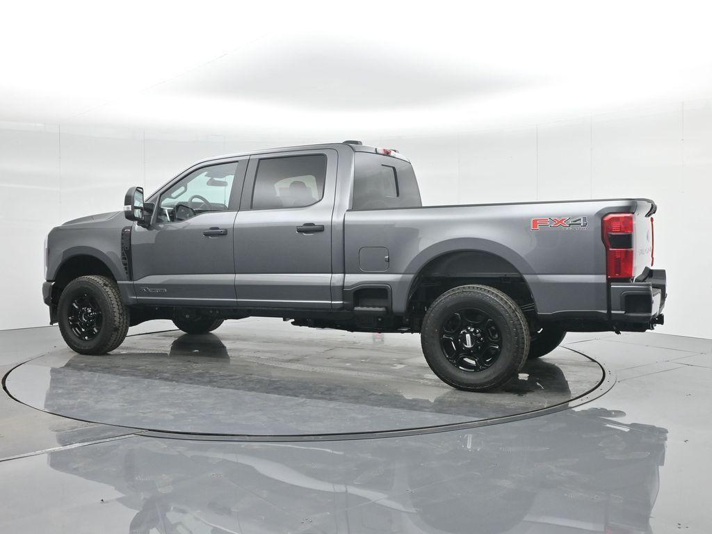 new 2024 Ford F-250 car, priced at $70,690